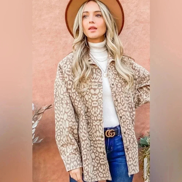 Jackets & Blazers - ANDTHEWHY leopard shacket - small NEW